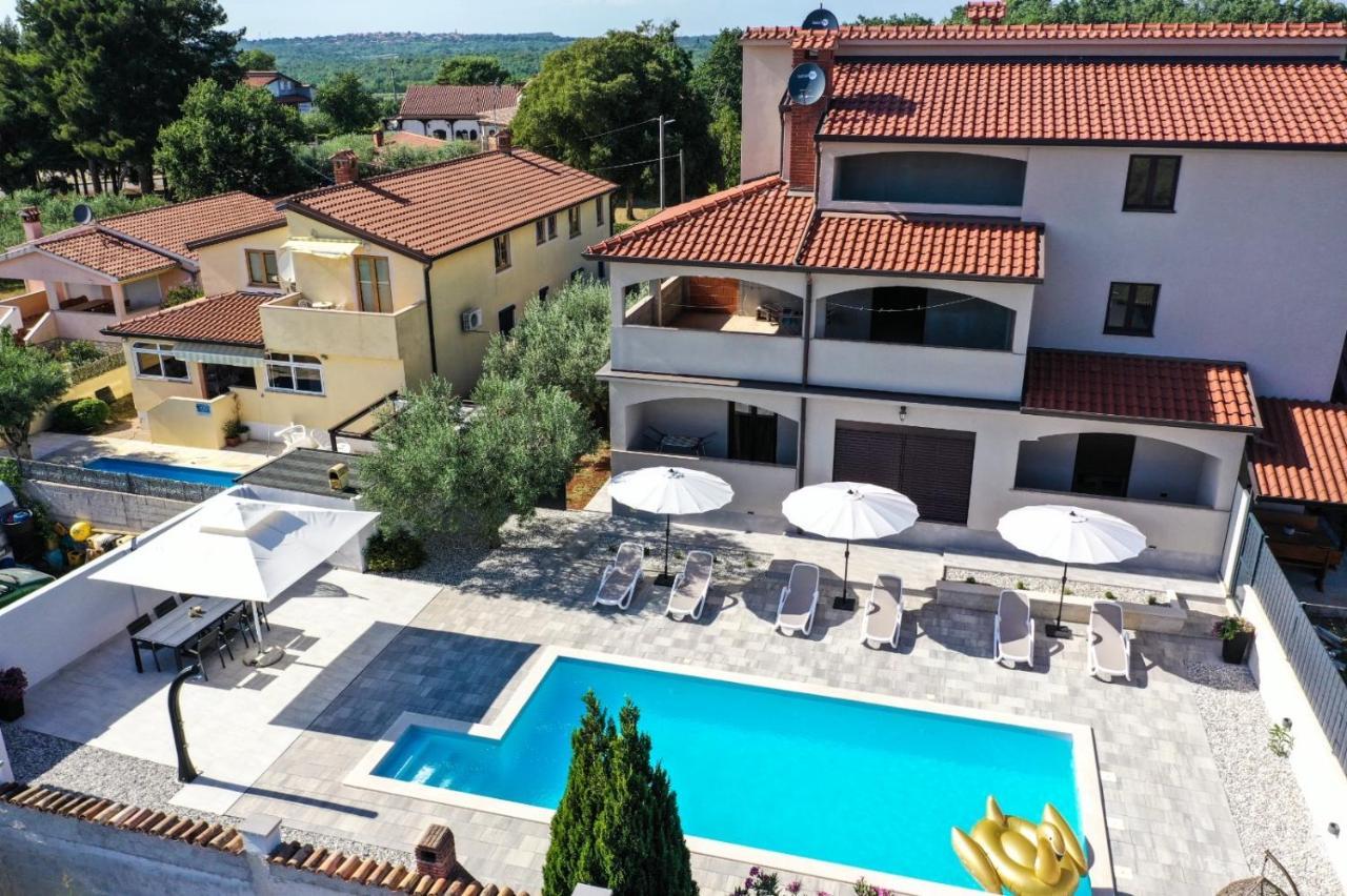 Apartment Nina With Private Pool Nova Vas  Zewnętrze zdjęcie